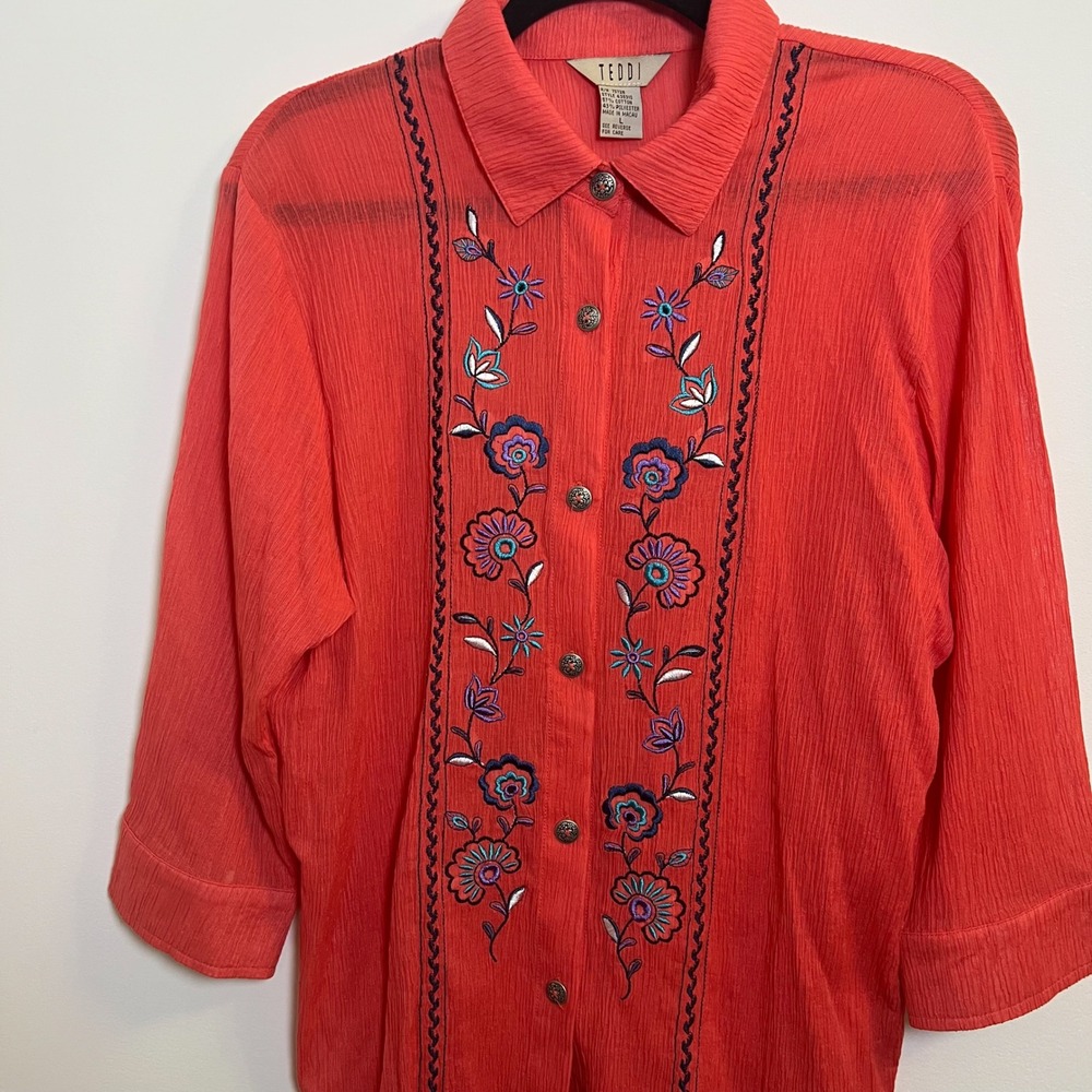 Teddi Embroidered Floral Button Down Gauzy 3/4 Sleeve Coral Top‎ Blouse - Picture 10 of 12